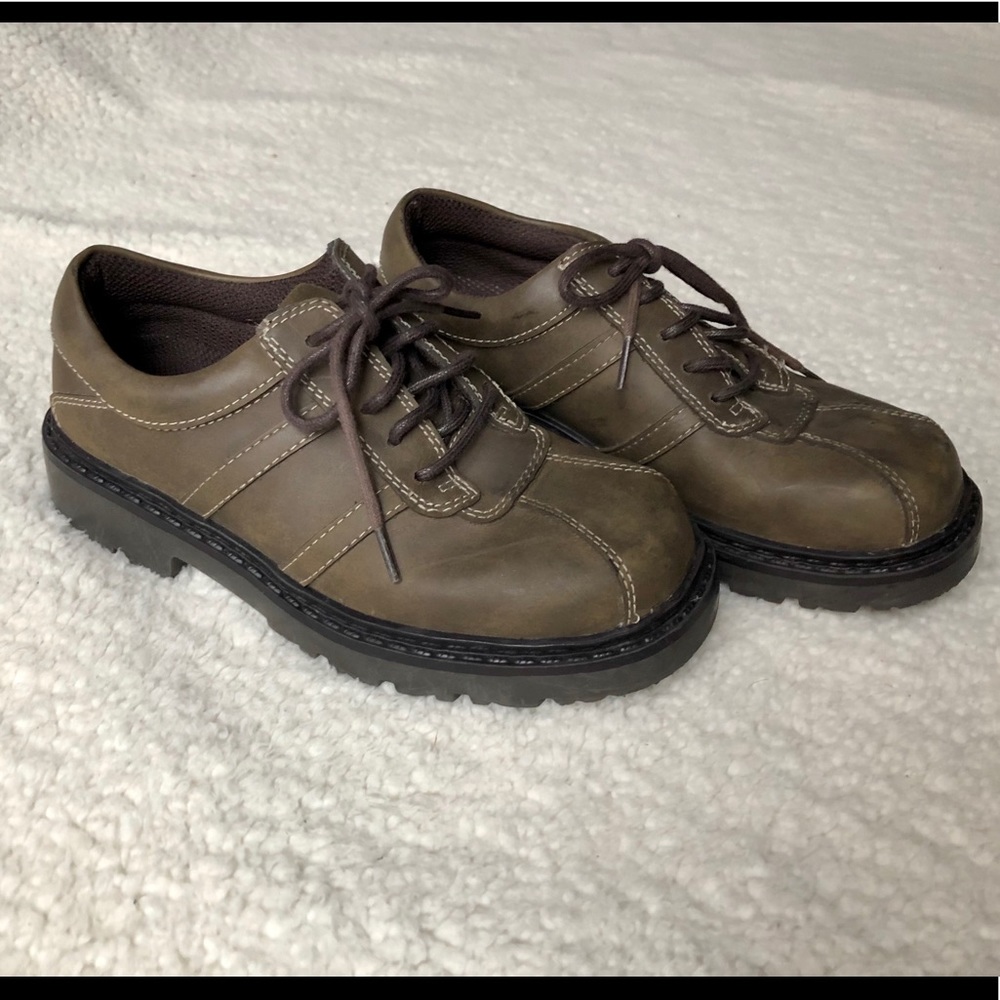 Casual Shoes!
